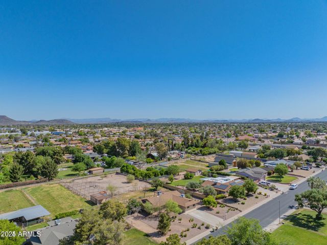 5210 W Monte Cristo Avenue, Glendale, AZ 85306