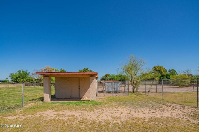 5210 W Monte Cristo Avenue, Glendale, AZ 85306