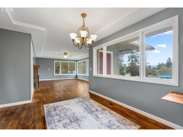 1444 N MAIN Ave, White Salmon, WA 98672