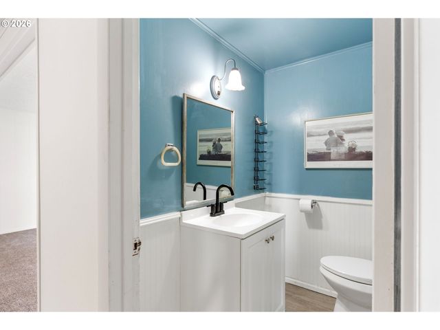 1444 N MAIN Ave, White Salmon, WA 98672