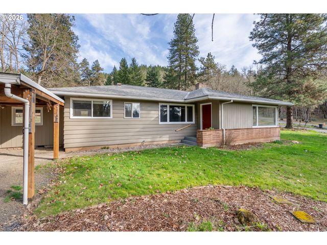 1444 N MAIN Ave, White Salmon, WA 98672
