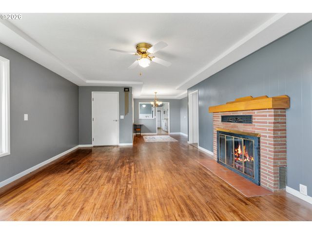 1444 N MAIN Ave, White Salmon, WA 98672