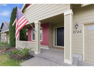 2726 NINA Pl, Hubbard, OR 97032