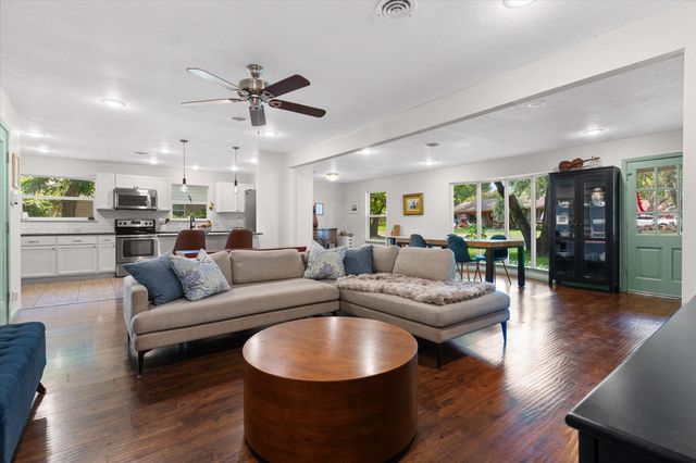 6951 Pinon Street, Fort Worth, TX 76116