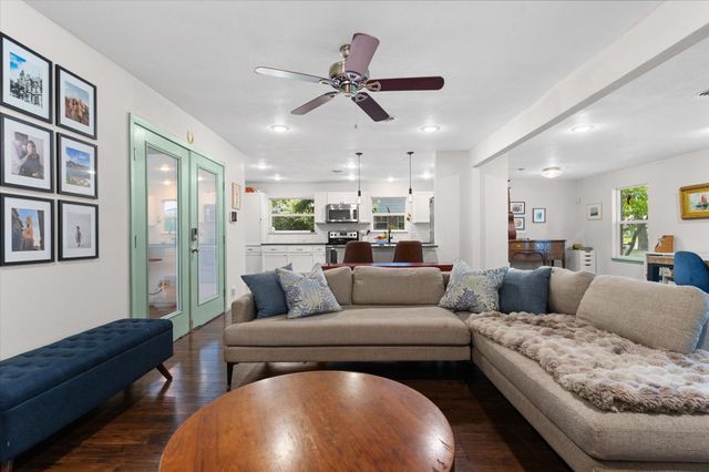 6951 Pinon Street, Fort Worth, TX 76116