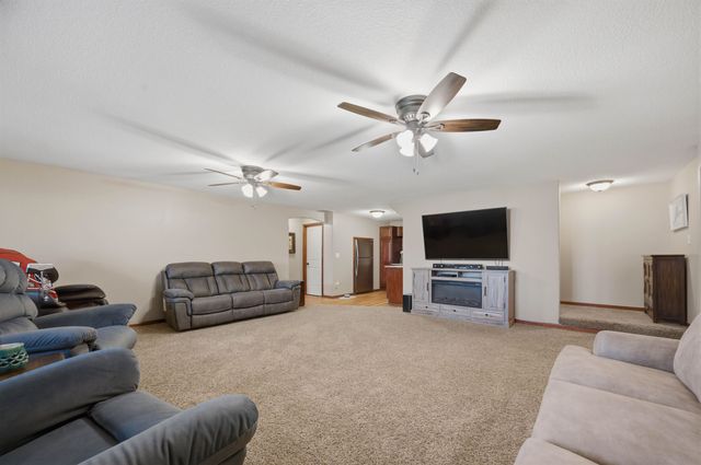 14200 W Onewood, Wichita, KS 67235