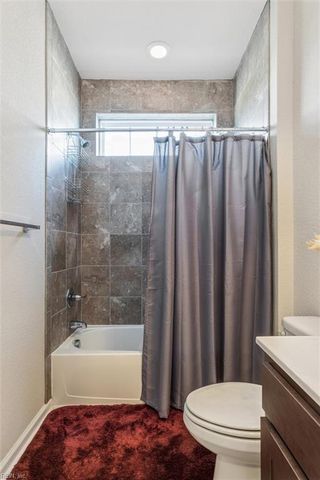 301 Waterside DR, Hampton, VA 23666