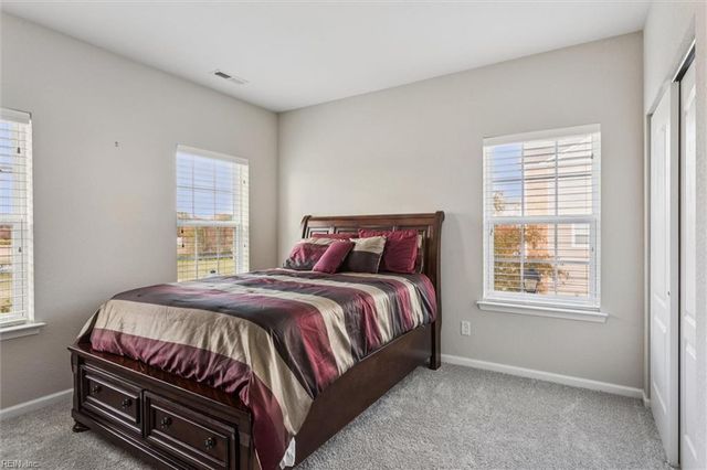 301 Waterside DR, Hampton, VA 23666