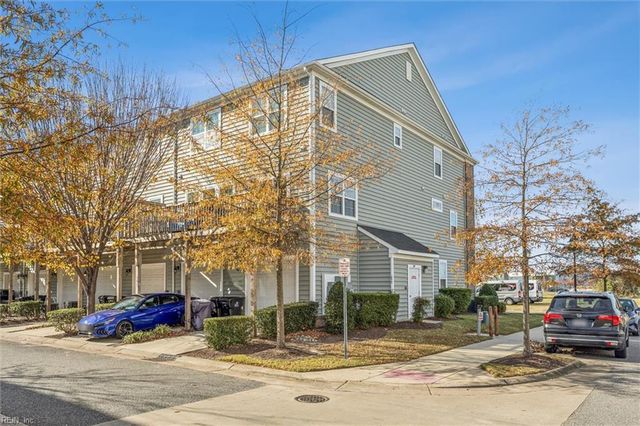 301 Waterside DR, Hampton, VA 23666