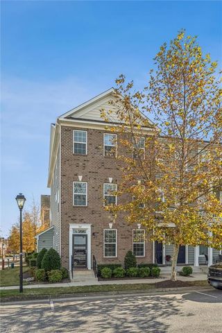 301 Waterside DR, Hampton, VA 23666