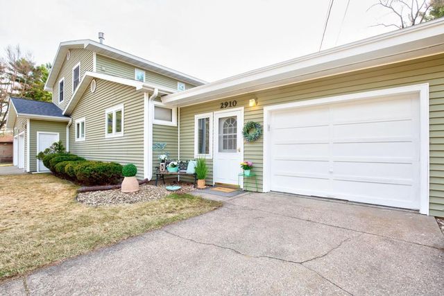 2910 5TH STREET SOUTH, Wisconsin Rapids, WI 54494
