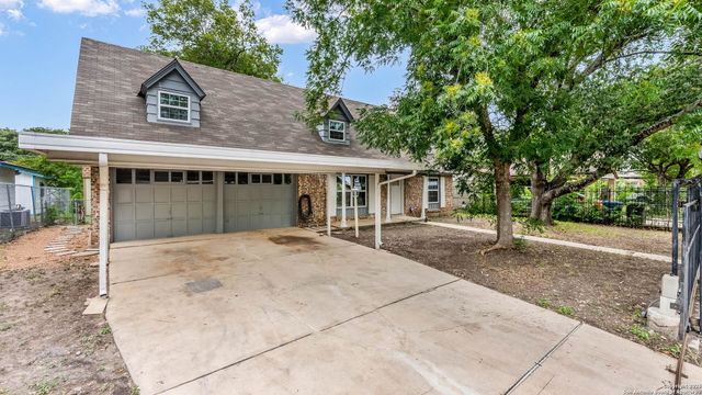 8019 Riata Ave, San Antonio, TX 78227
