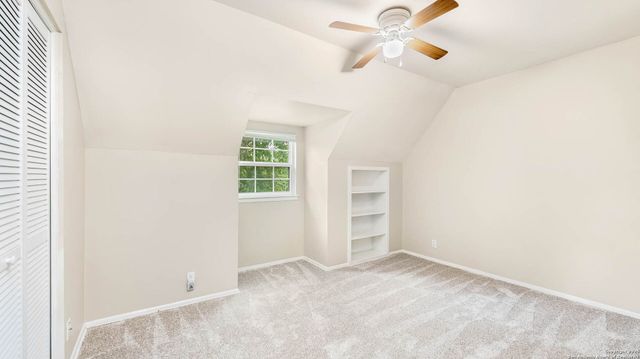 8019 Riata Ave, San Antonio, TX 78227