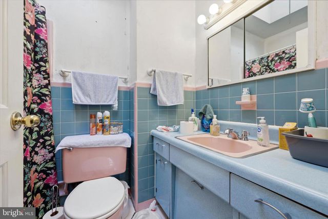 139 DIMARCO DR, Philadelphia, PA 19154