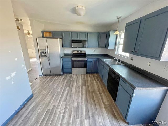 1036 Greenwood Street, Madison, IL 62060