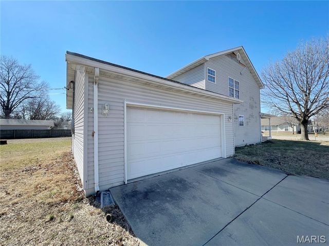 1036 Greenwood Street, Madison, IL 62060