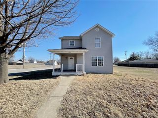 1036 Greenwood Street, Madison, IL 62060