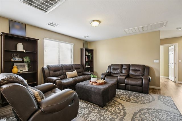 3957 Carla Ann Road, North Las Vegas, NV 89081