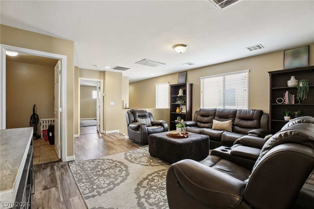 Image 16 of property listing at 3957 Carla Ann Road, North Las Vegas, NV 89081