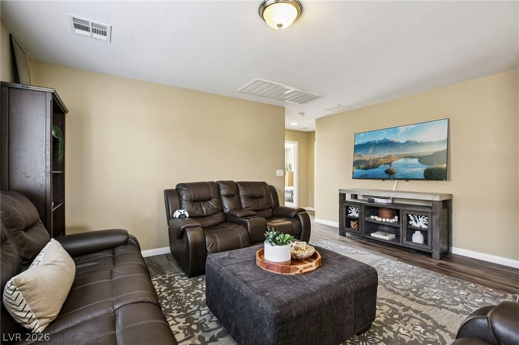 Image 17 of property listing at 3957 Carla Ann Road, North Las Vegas, NV 89081