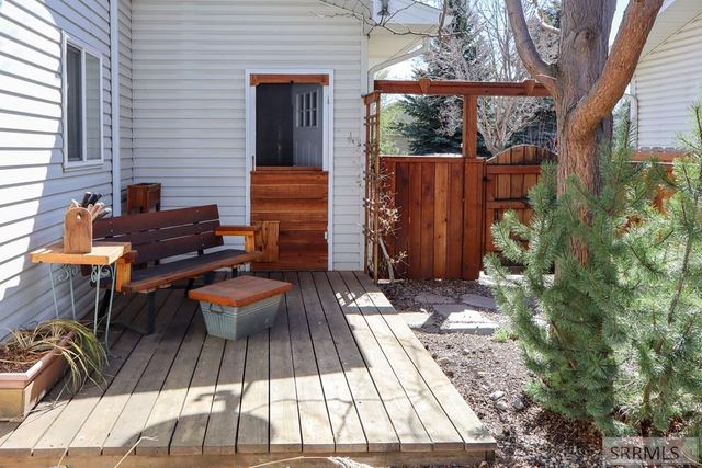 1915 Amanda Court, Idaho Falls, ID 83402