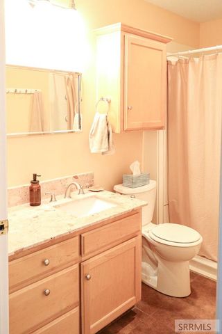 1915 Amanda Court, Idaho Falls, ID 83402