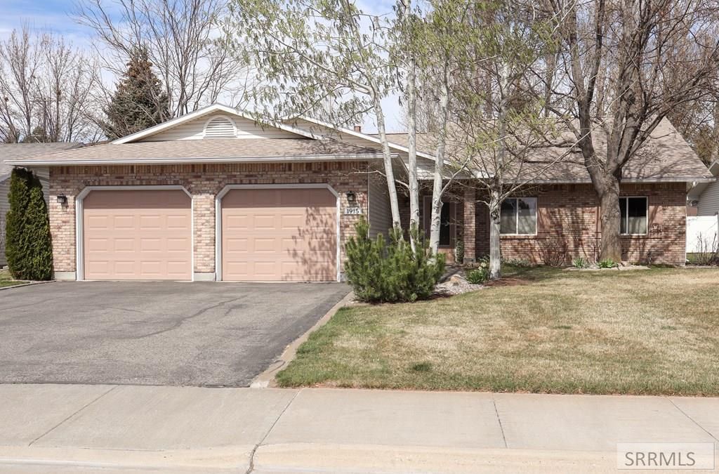 1915 Amanda Court, Idaho Falls, ID 83402