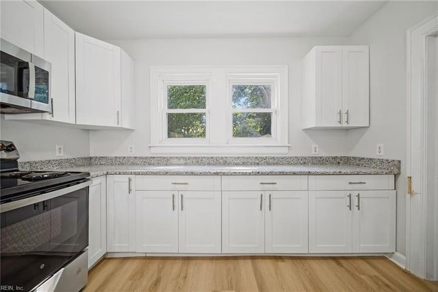 4407 Green Acres PW, Portsmouth, VA 23703