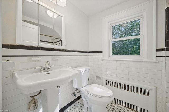 4407 Green Acres PW, Portsmouth, VA 23703
