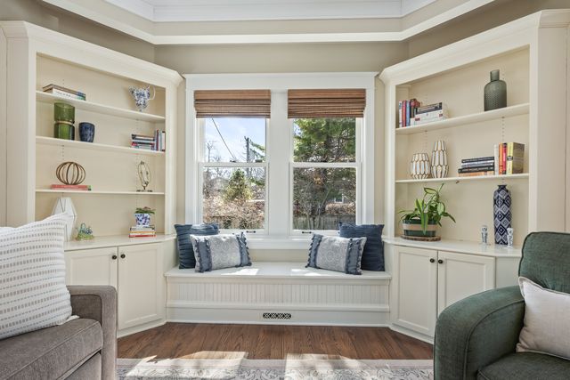 1029 Lake Avenue, Wilmette, IL 60091