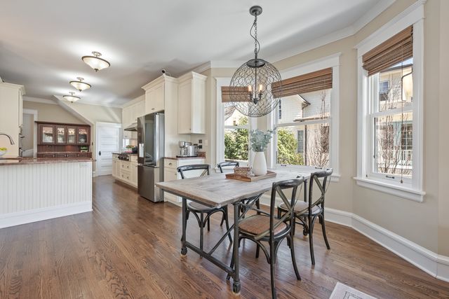 1029 Lake Avenue, Wilmette, IL 60091