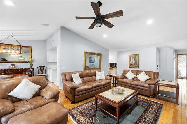 38335 Oaktree, Murrieta, CA 92562
