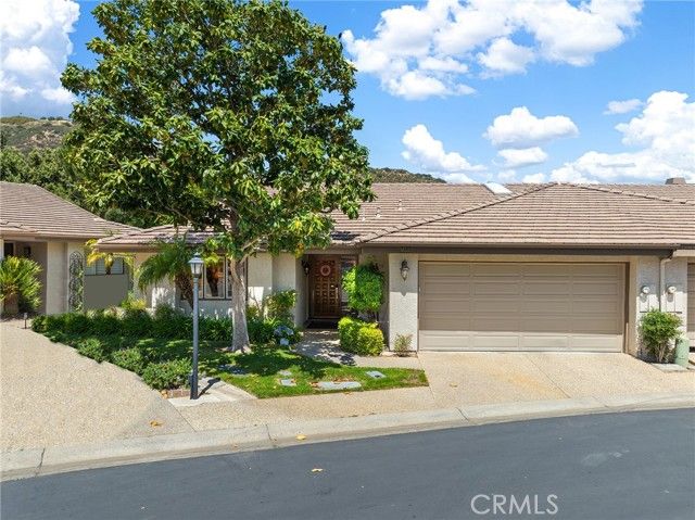 38335 Oaktree, Murrieta, CA 92562