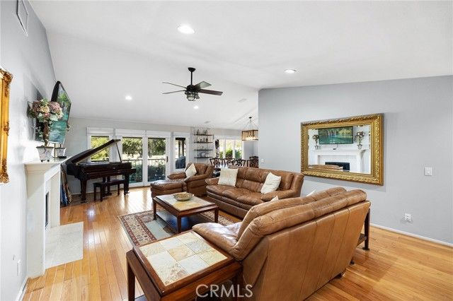 38335 Oaktree, Murrieta, CA 92562