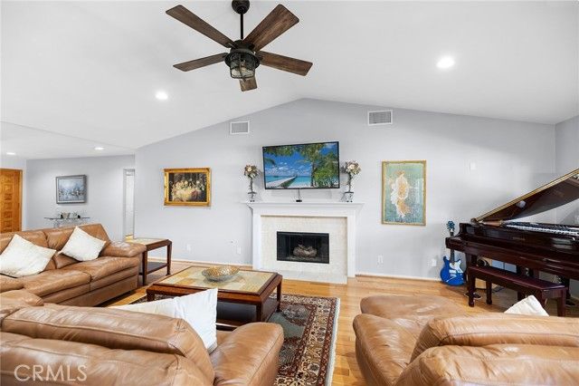 38335 Oaktree, Murrieta, CA 92562
