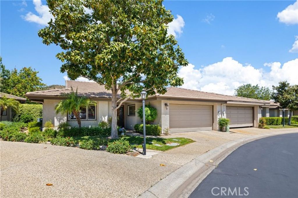 38335 Oaktree, Murrieta, CA 92562