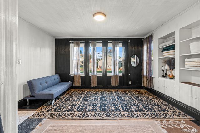 22421 Maple Street, St. Clair Shores, MI 48081