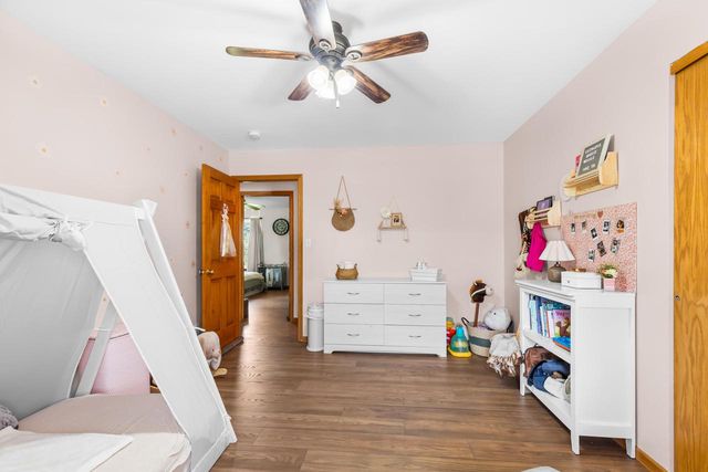 1205 Huron WAY, Hartford, WI 53027
