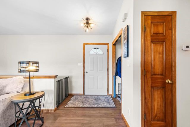 1205 Huron WAY, Hartford, WI 53027