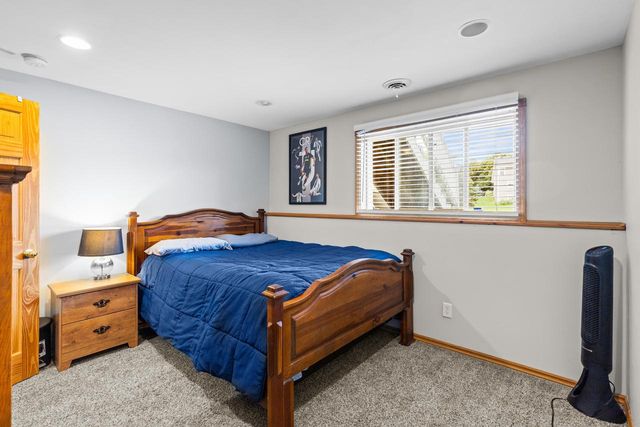 1205 Huron WAY, Hartford, WI 53027