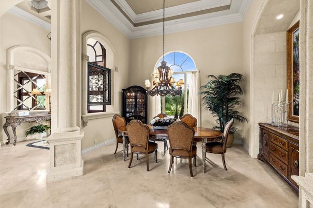 124 SE Rio Casarano, Port St Lucie, FL 34984