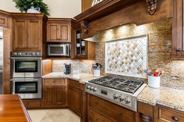 124 SE Rio Casarano, Port St Lucie, FL 34984