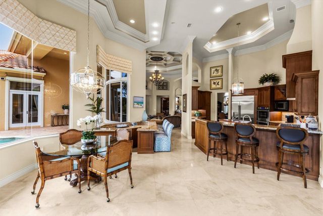 124 SE Rio Casarano, Port St Lucie, FL 34984