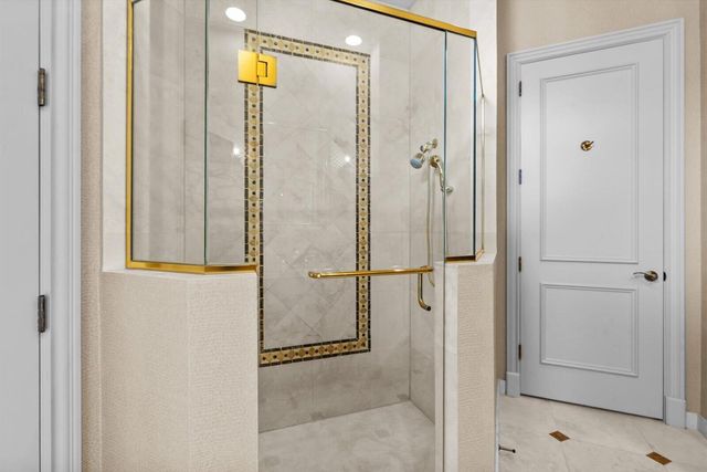 124 SE Rio Casarano, Port St Lucie, FL 34984