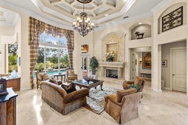 124 SE Rio Casarano, Port St Lucie, FL 34984