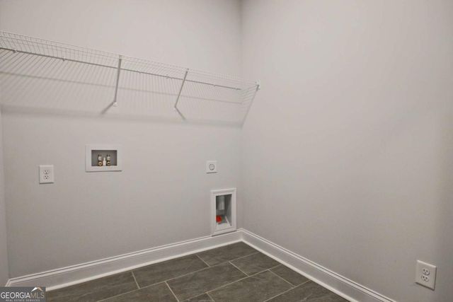 1316 Sunny Valley Lane, Braselton, GA 30517