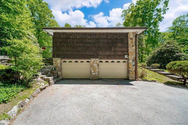 31 Dogwood Hills Road, Newburgh, NY 12550