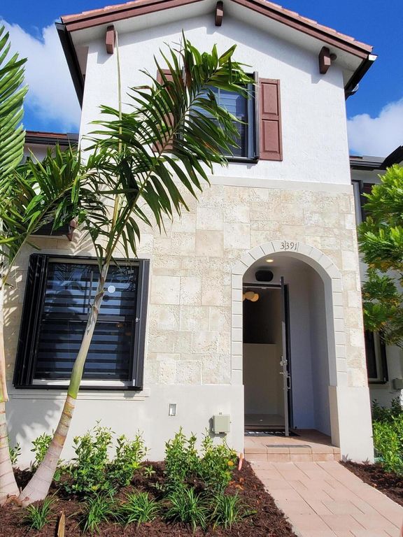 3391 W 106th Terrace, Hialeah, FL 33018