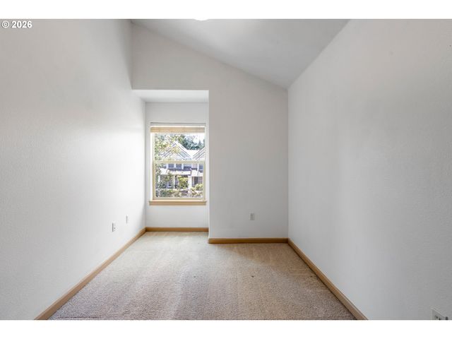 1922 Ne 49TH Way, Hillsboro, OR 97124