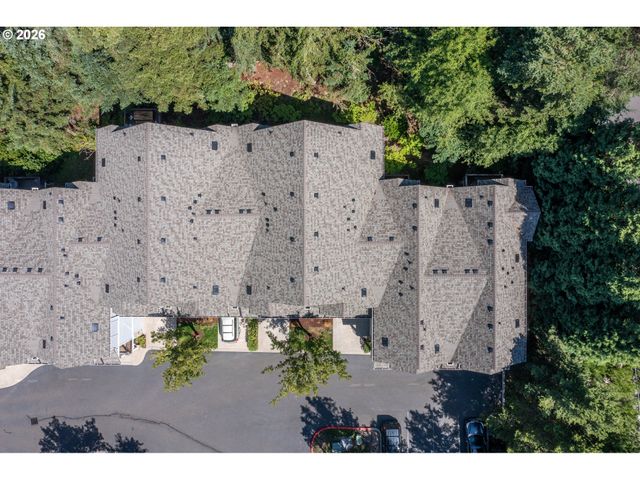 1922 Ne 49TH Way, Hillsboro, OR 97124